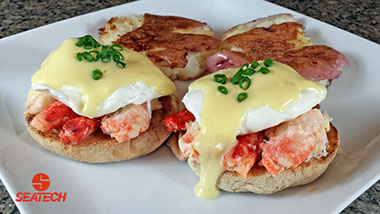 Photograph of Chilean king crab eggs benedict with smashed potatos.