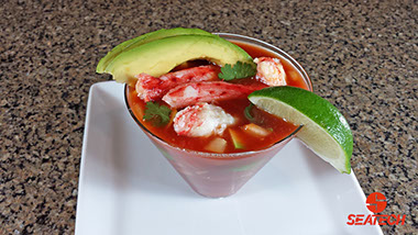 A photograph of a Chilean king crab cocktail.