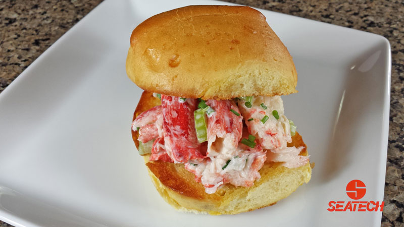A photograph of a Chilean king crab slider.
